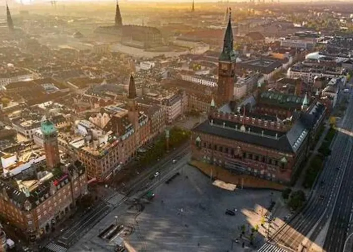 Executive Harbour Penthouse Lägenhet