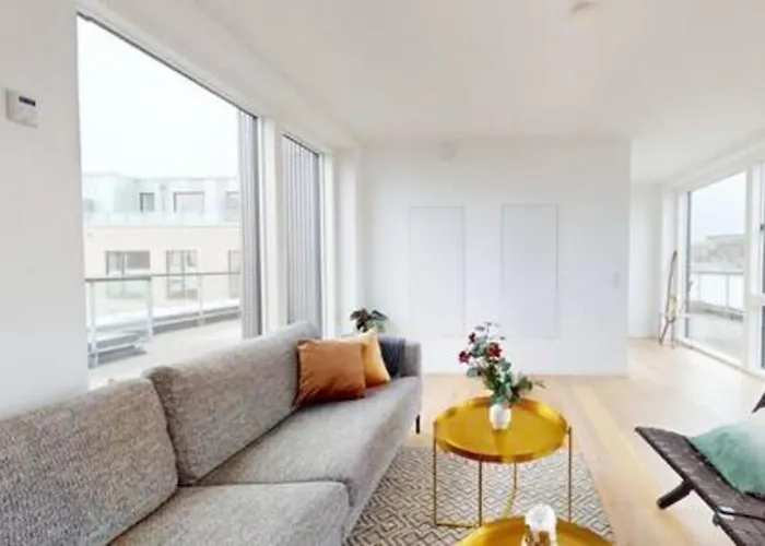 Executive Harbour Penthouse Lägenhet