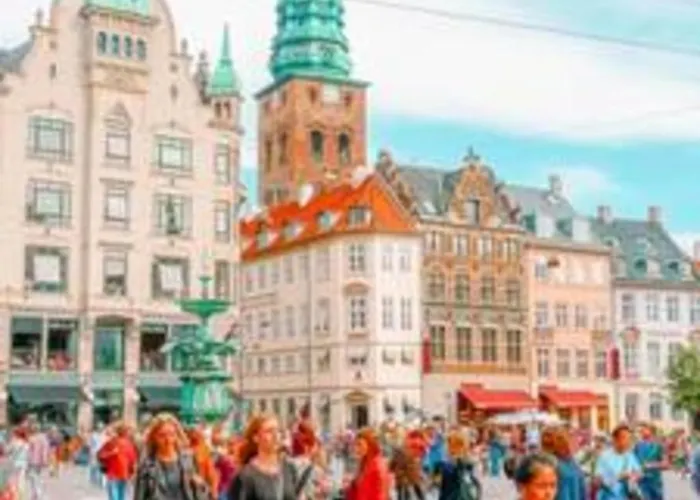 Executive Harbour Penthouse Apartment *